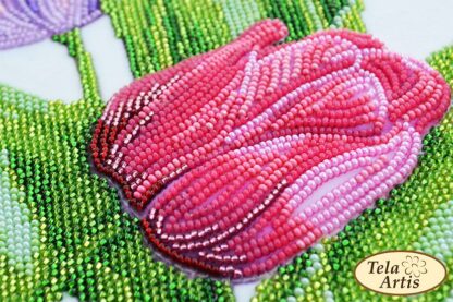 “Tulipani”. Kit-3D ricamo a perline con base di velours