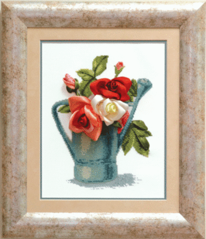 Rose in innaffiatoio