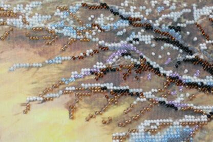 "Inverno fragile". Kit ricamo completo di perline - Image 2