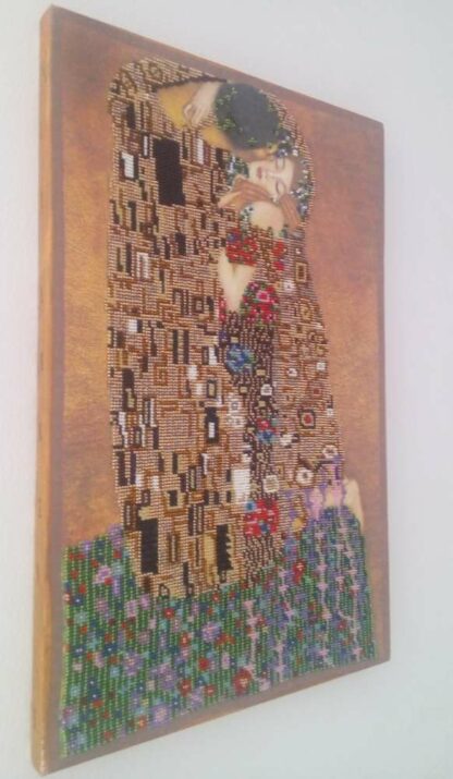 "Il bacio" di Gustav Klimt. Quadro ricamato a perline - Image 3