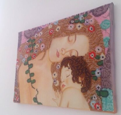 "Le Tre Età della Vita"(frammento) di Gustav Klimt. Quadro ricamato a perline - Image 2