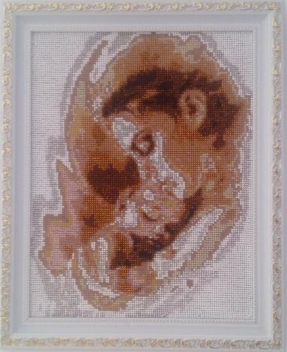 "Maternità". Quadro ricamato a perline