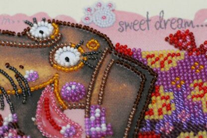 "Bassotto dolce". Kit ricamo a perline - Image 2