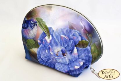 "Uccellino blu". Porta trucco ricamo a perline