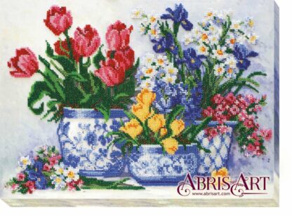 "Primi fiori della primavera". Kit ricamo a perline