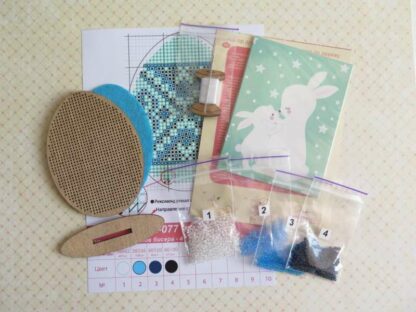 "Uovo. Ornamento blu". Kit ricamo a perline in legno - Image 2