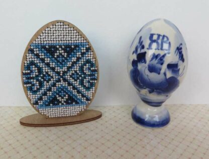 "Uovo. Ornamento blu". Kit ricamo a perline in legno - Image 4