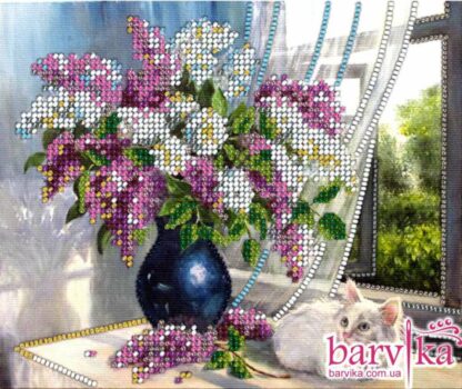 "Bouquet di lillà e gatta bianca". Kit ricamo a perline