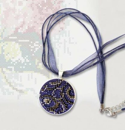 "Blues". Kit-Collana ricamo a perline
