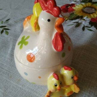 "Gallina". Portauova in ceramica