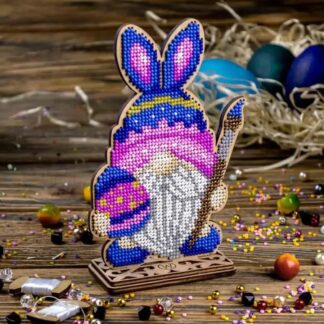 “Gnomo di Pasqua con pennello”. KIT-Decorazione ricamo a perline in legno